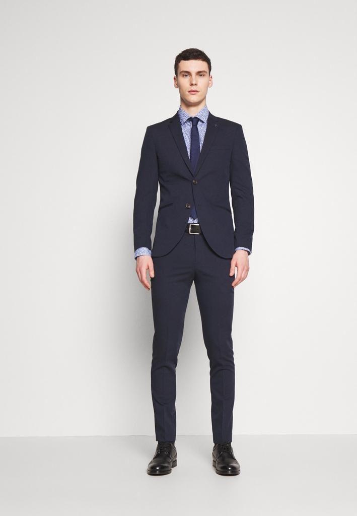 Men’s Premium Black Suit