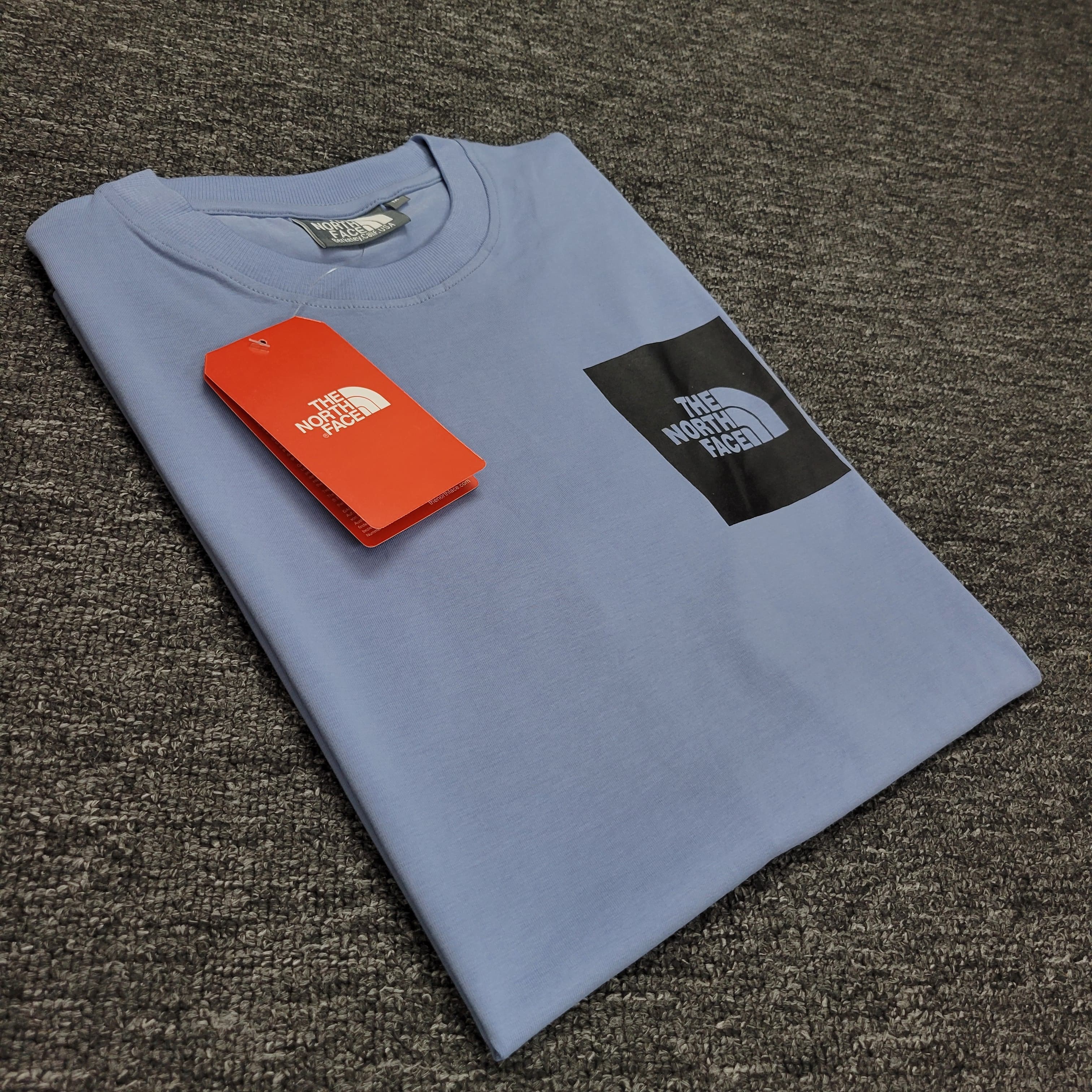 The North Face Cotton T-Shirt – Soft Stretch Comfort