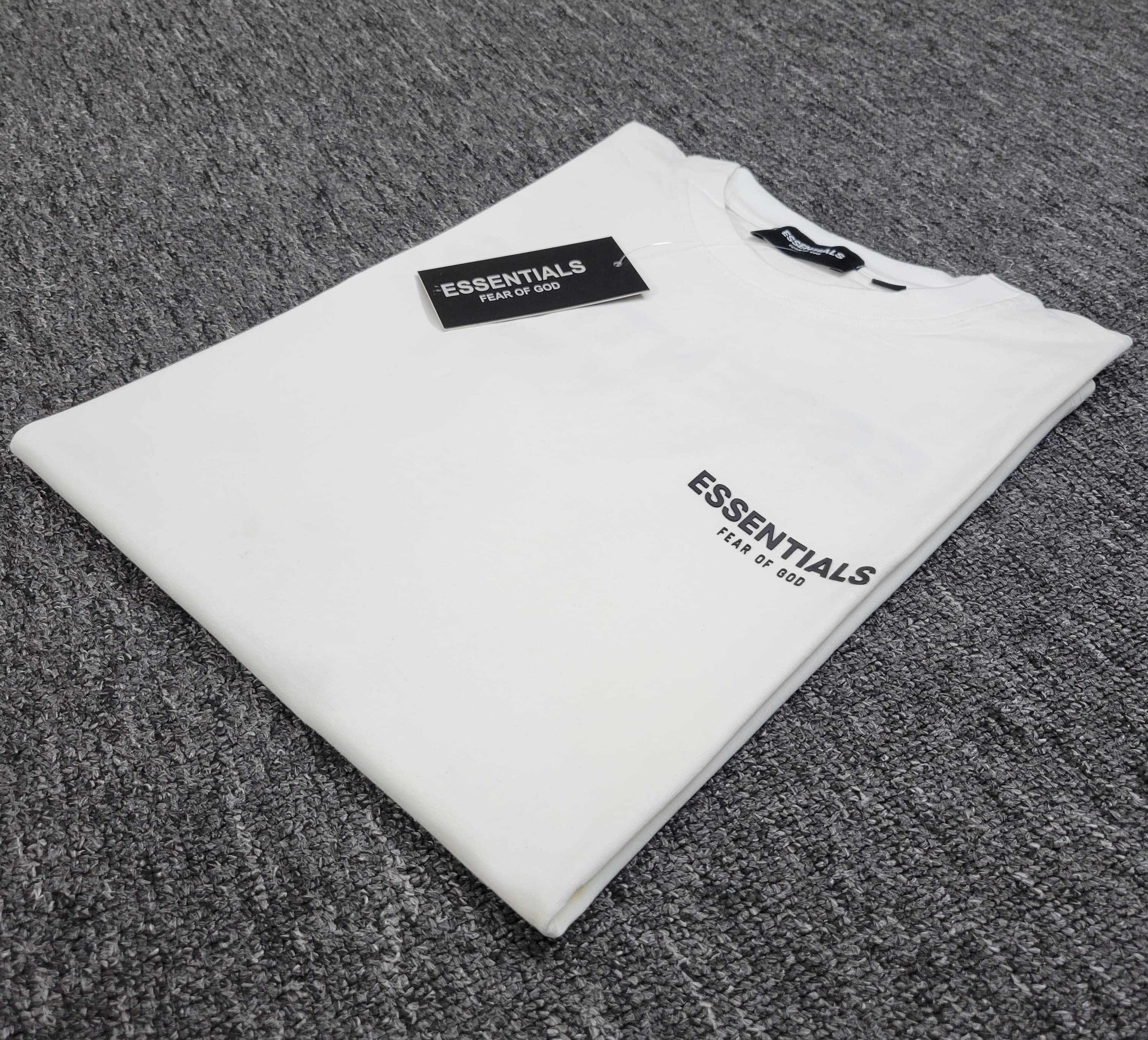 Essentials Fear of God T-Shirt – Premium Cotton Comfort