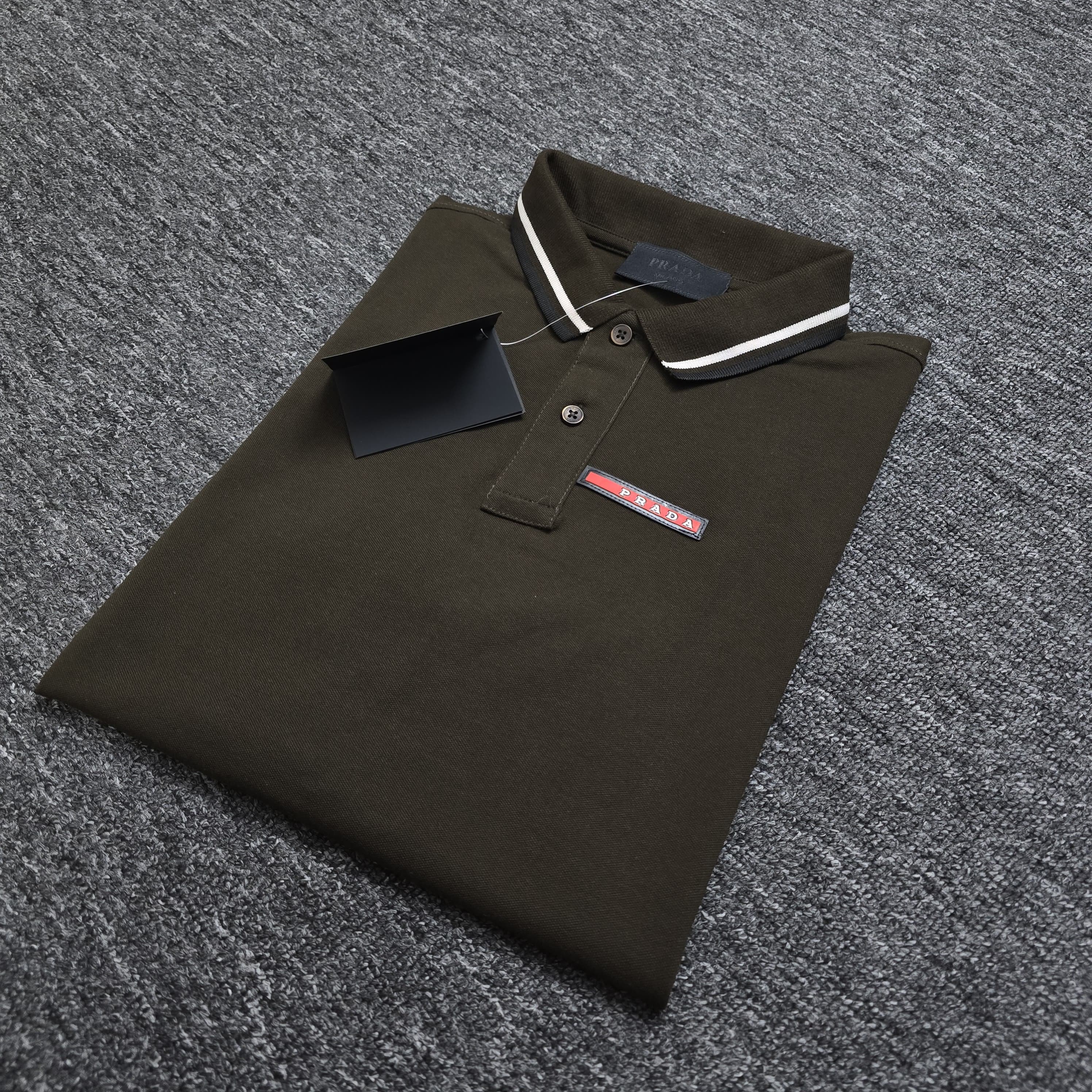 Prada Men's Polo Shirt – Premium Cotton Blend