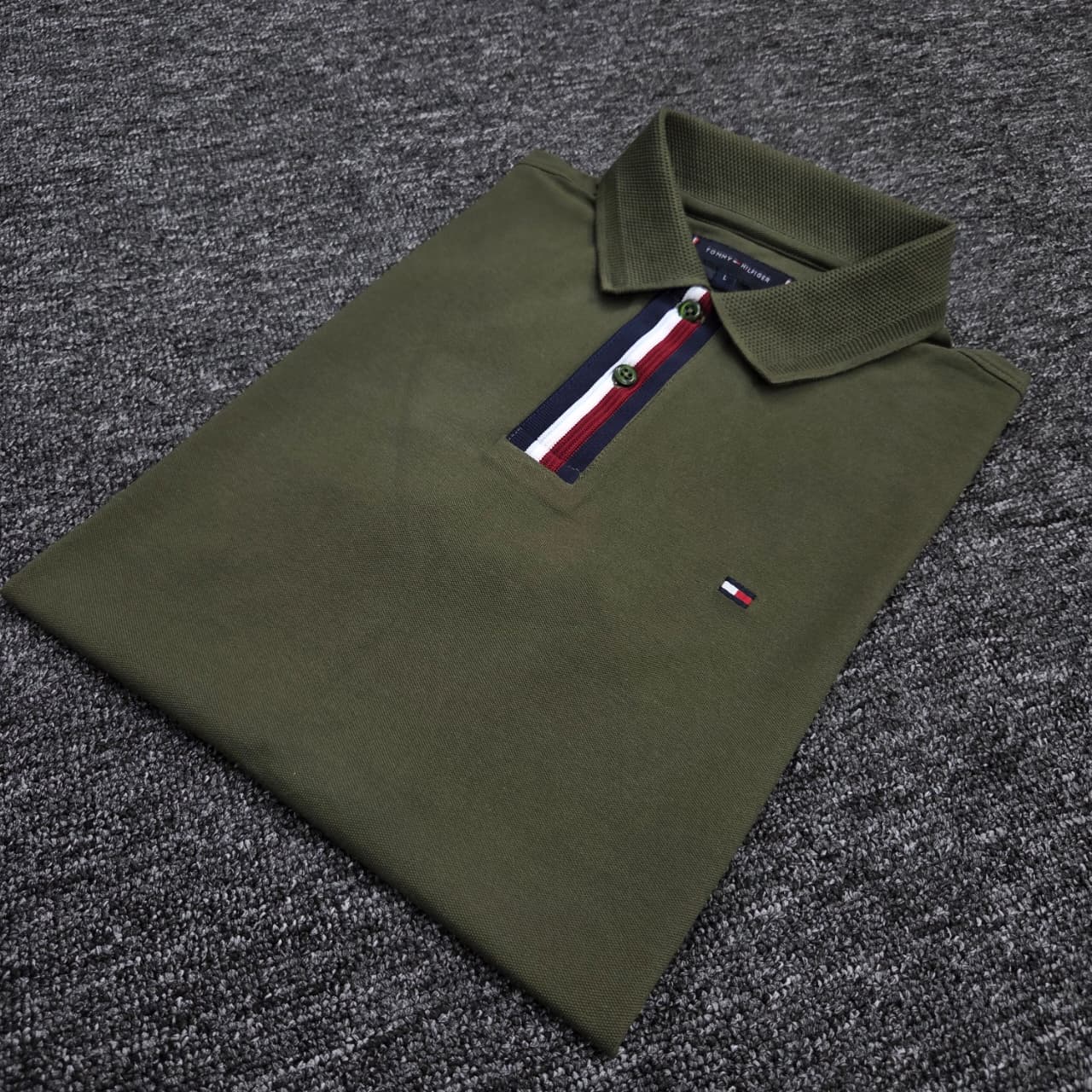 Tommy Hilfiger Polo Shirt – Premium Cotton Blend