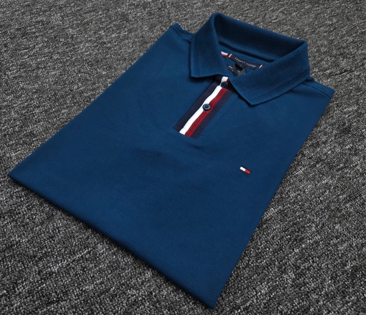Tommy Hilfiger Polo Shirt – Premium Cotton Blend
