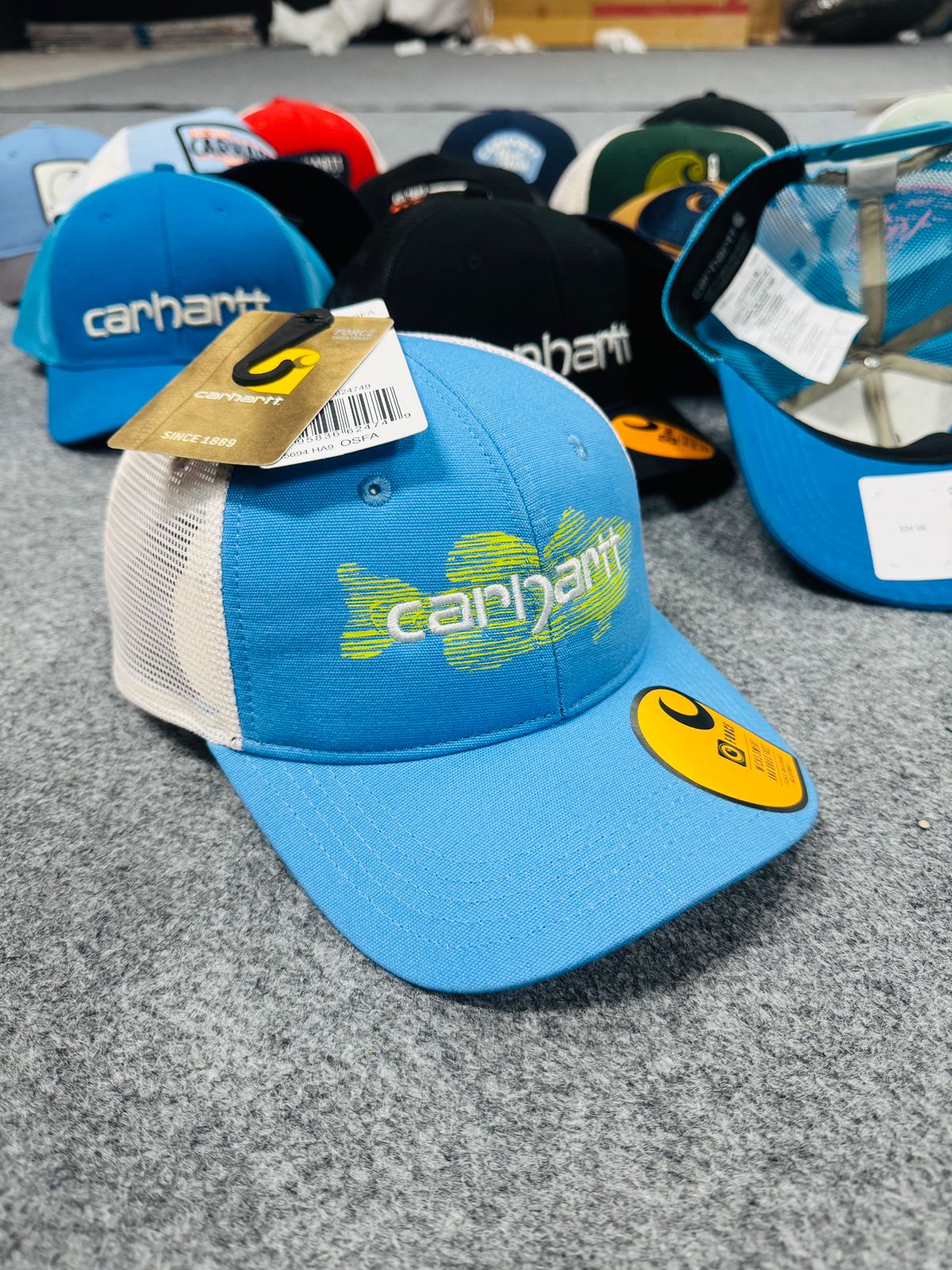 Carhartt Mesh Back Cap