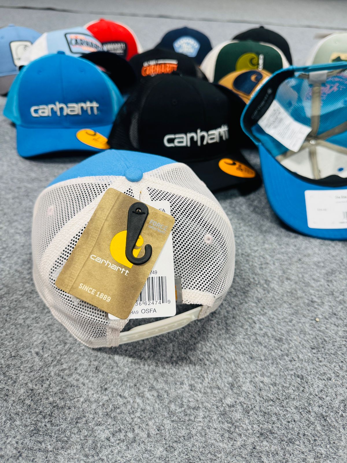 Carhartt Mesh Back Cap