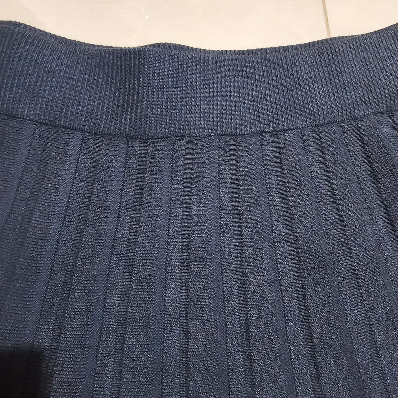 Women's Pleated Knitted Midi Skirt